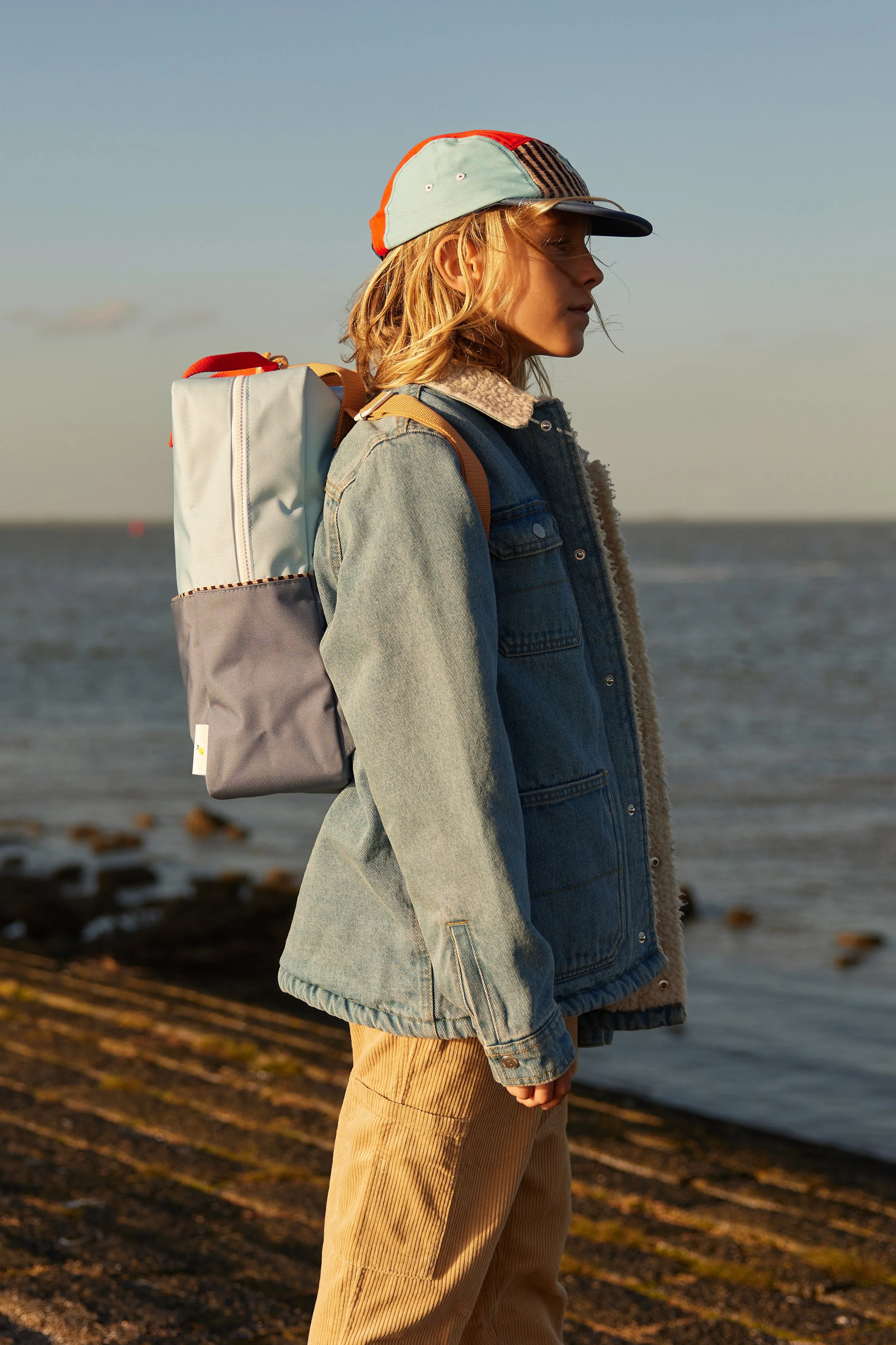 Large Backpack Wonders | Zissou Blue   Blue Whale