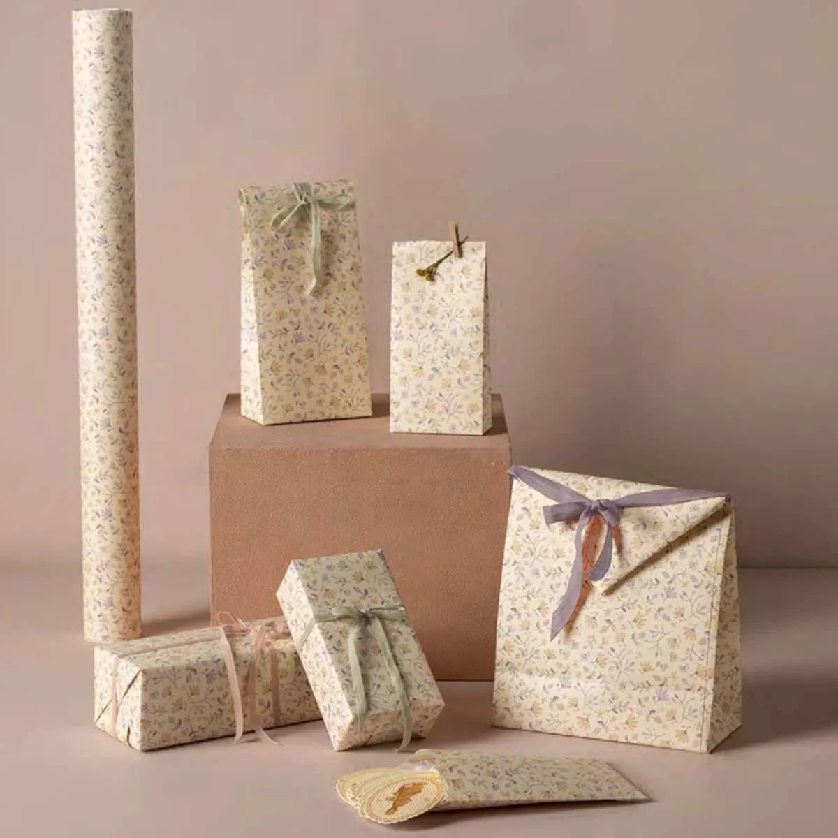 Maileg Gift Wrap Roll | Merle HEATHER 10m
