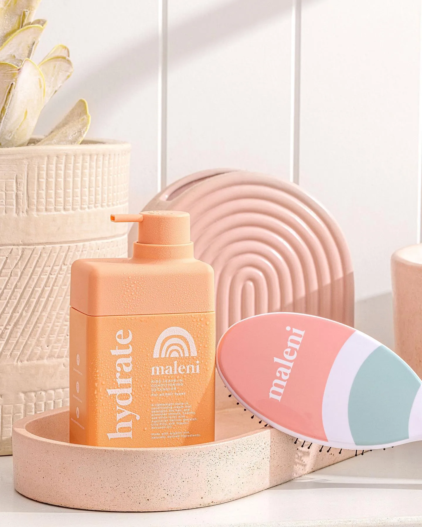 Maleni Detangling Hairbrush