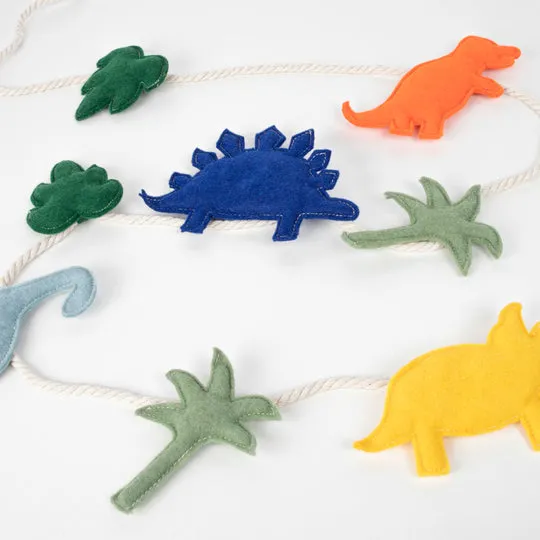 Meri Meri Garland | Felt Dinosaurs