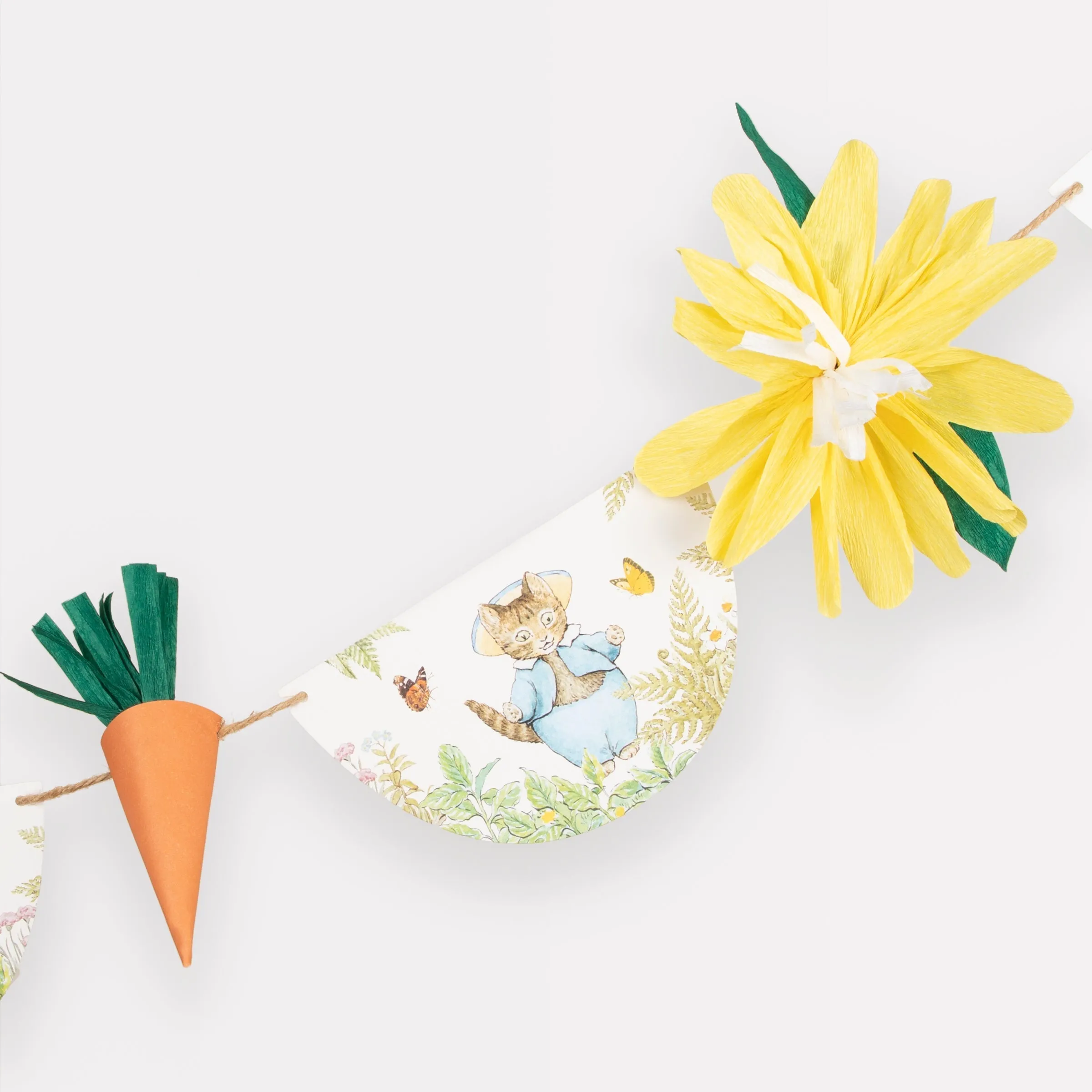 Meri Meri Garland | Peter Rabbit in the Garden PAPER
