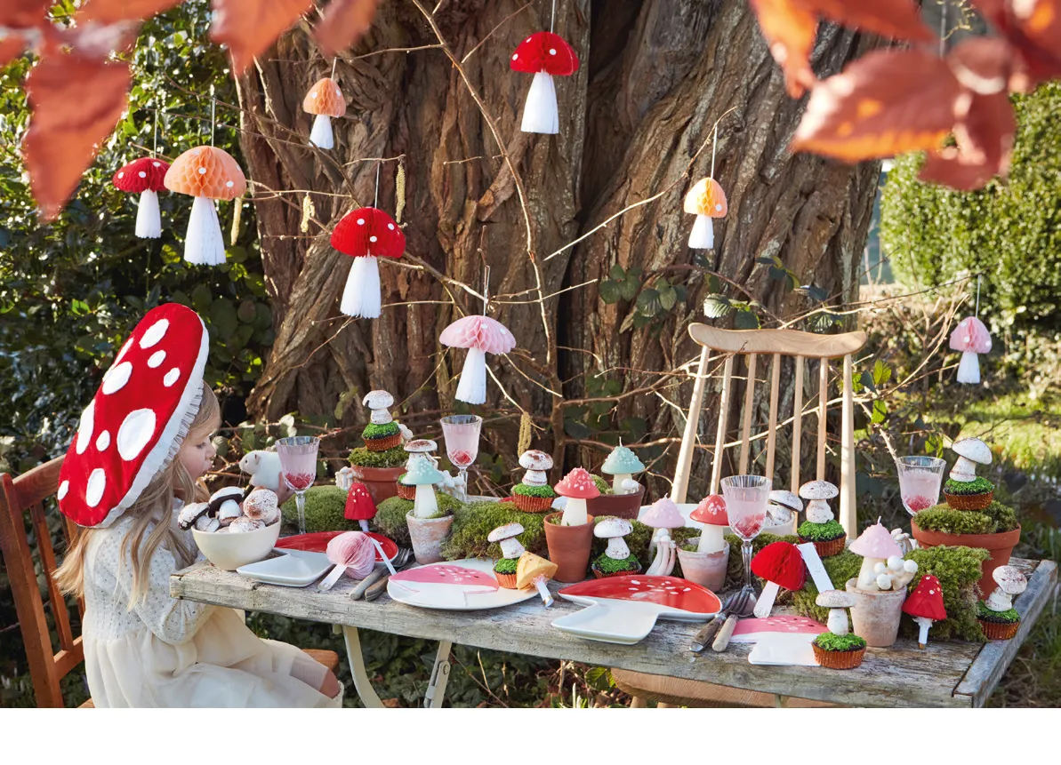 Meri Meri Party Honeycomb Mushroom Decorations (x 10)