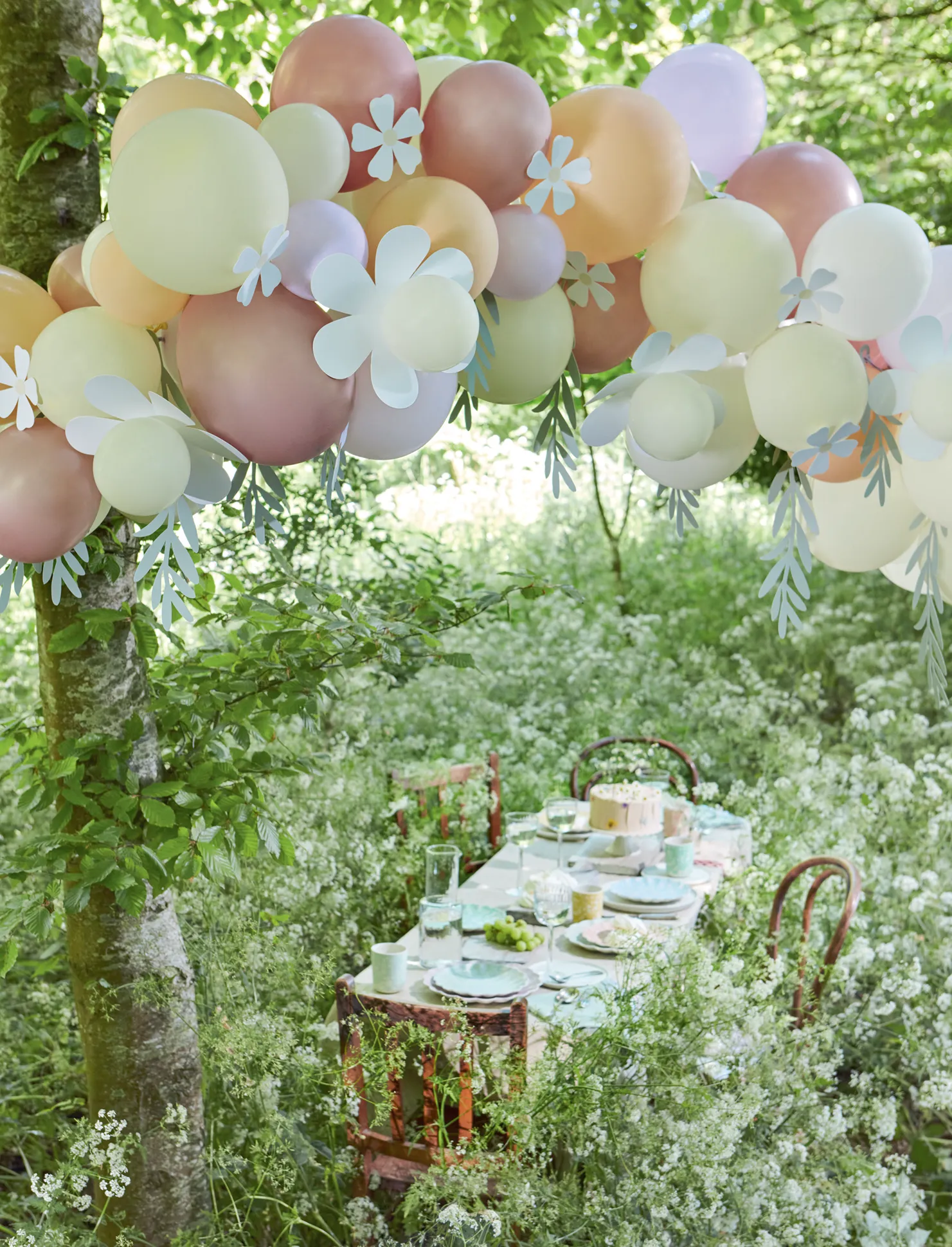 Meri Meri Party Pastel Daisy Balloon Garland Kit