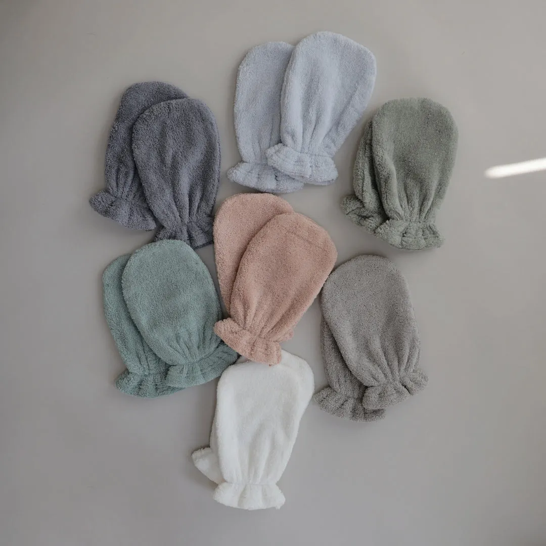 Mushie Bath Mitt 2-Pack | Fog
