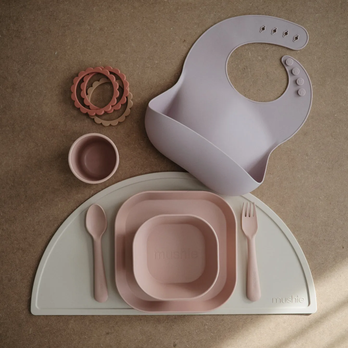 Mushie Dinnerware | Blush | Plate 2 Pack