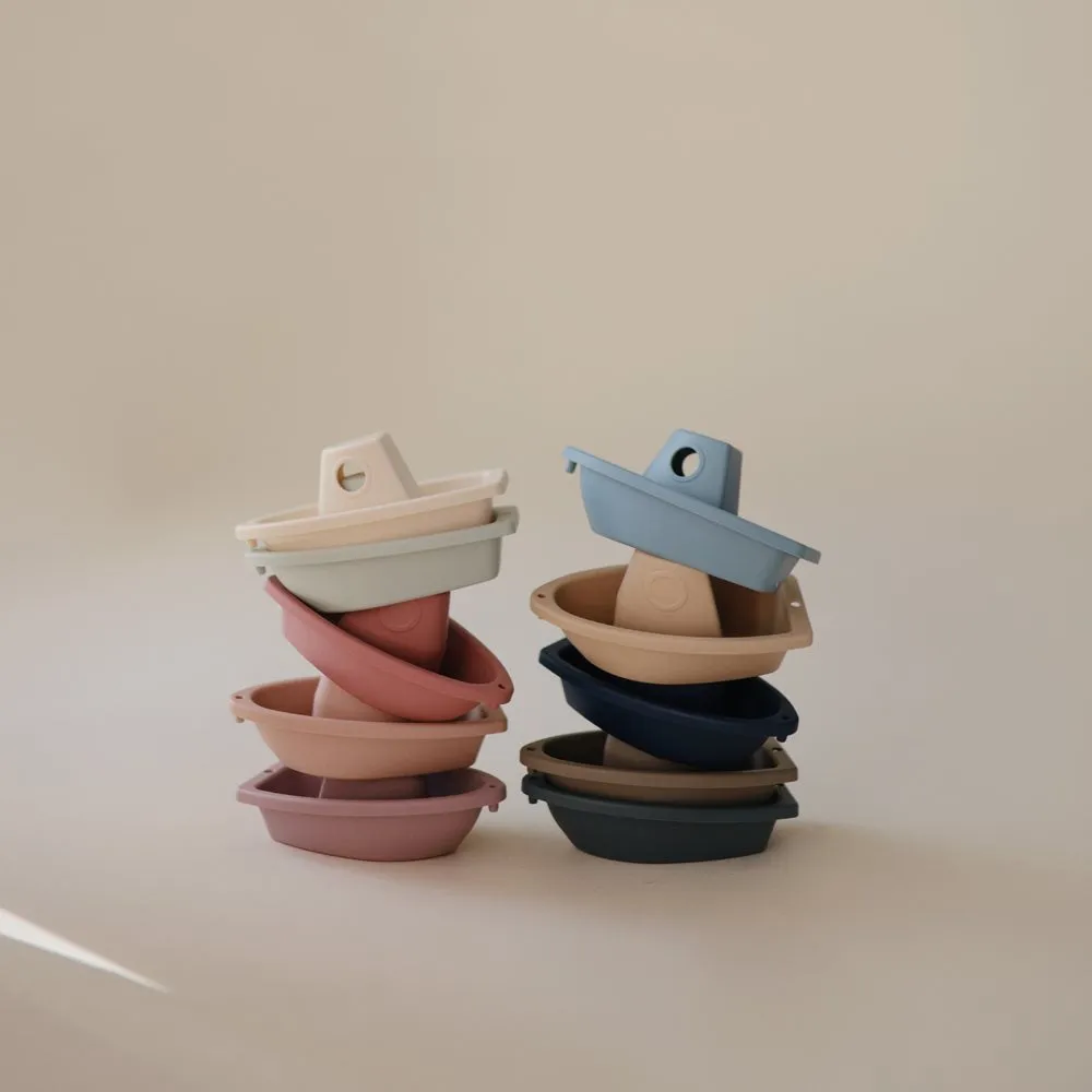 Mushie Toy | Bath Boats OCEAN BLUES
