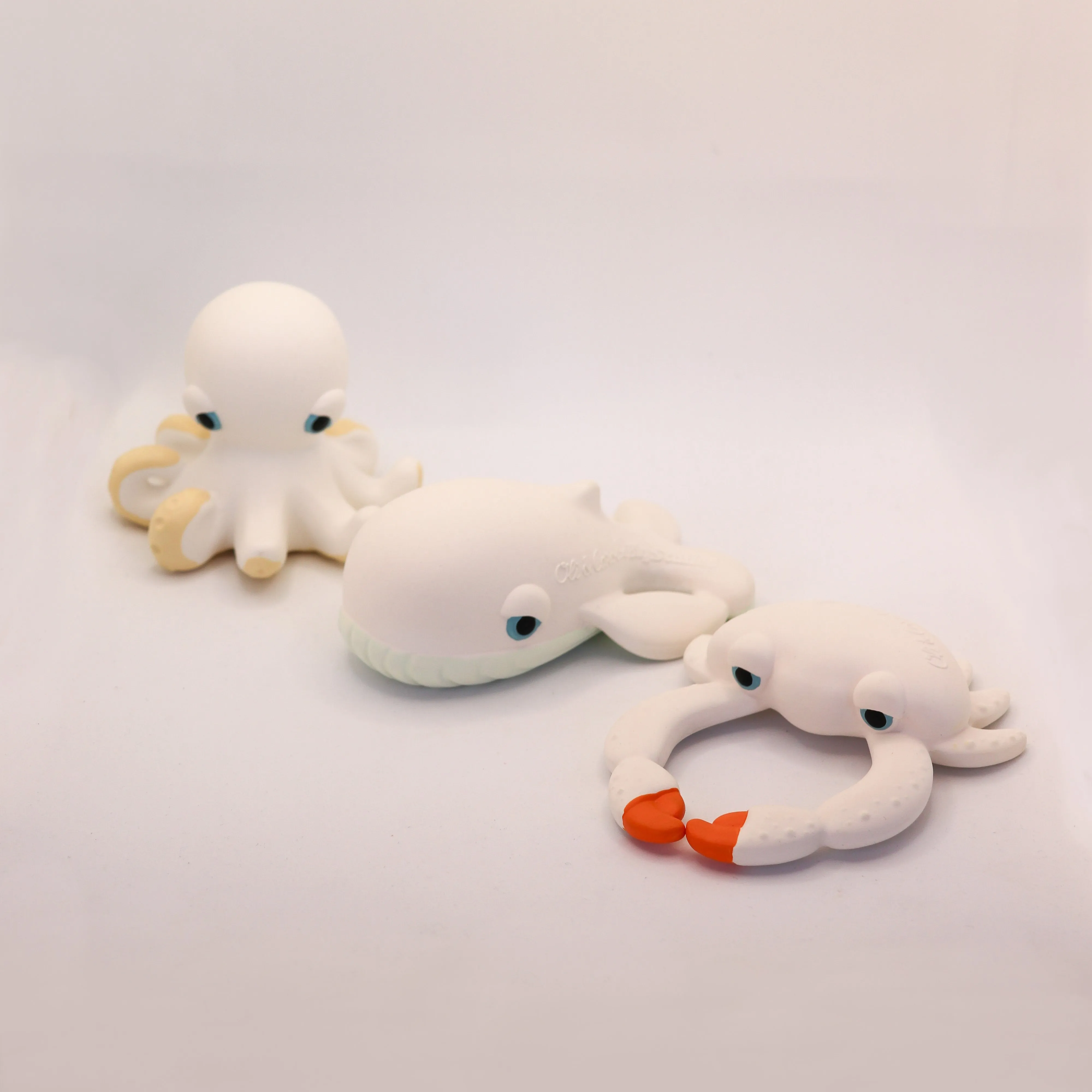 Oli&Carol x Big Stuffed | Walter the Whale