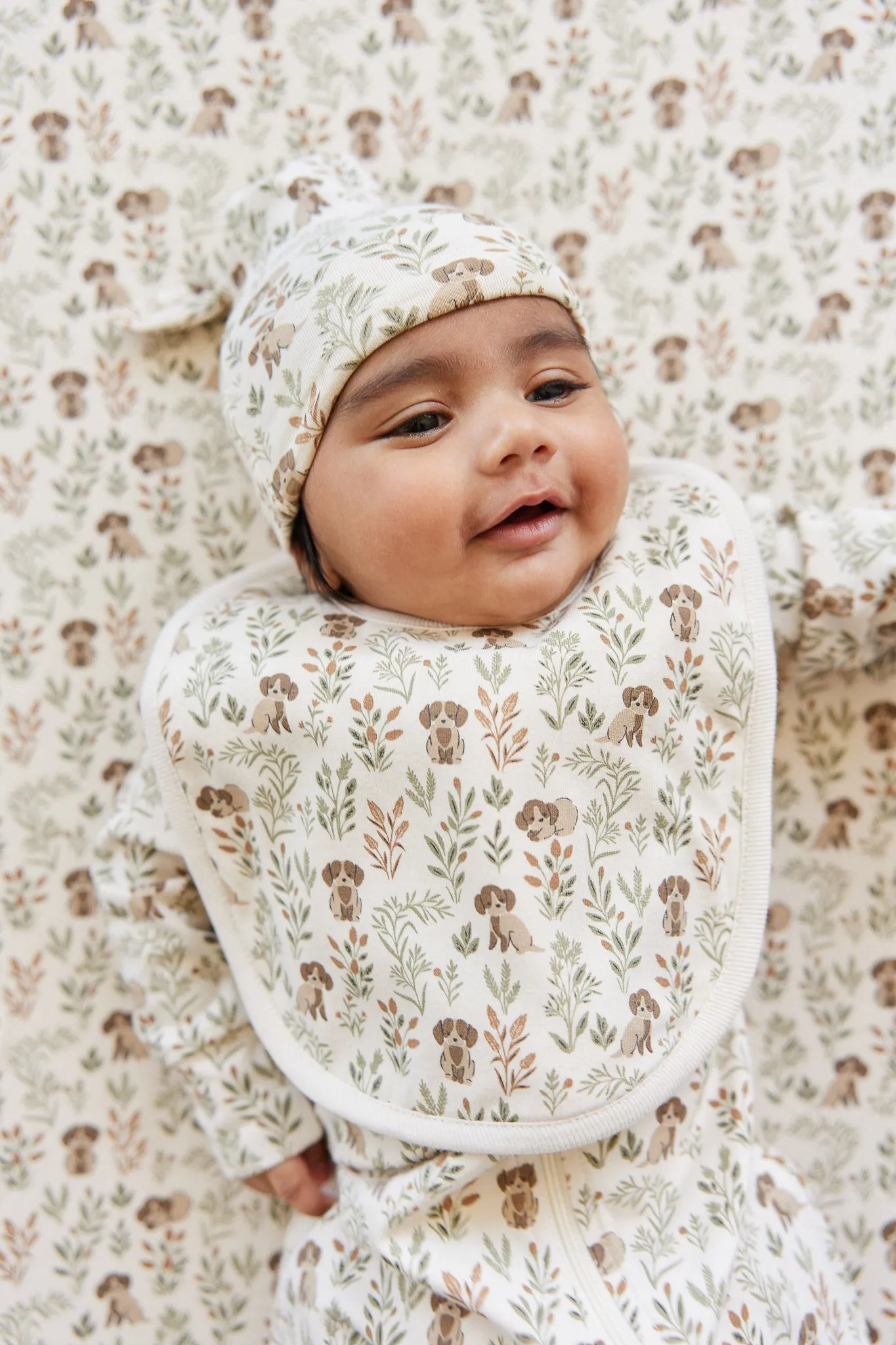 Organic Cotton Bib | Charlie's Backyard