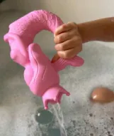 Scrunch Mermaid Pourer - Flamingo Pink