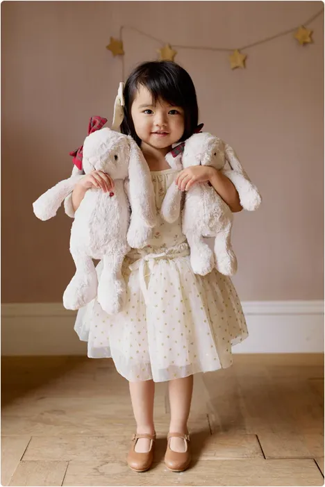 Snuggle Bunnies | Christmas BOW Penelope