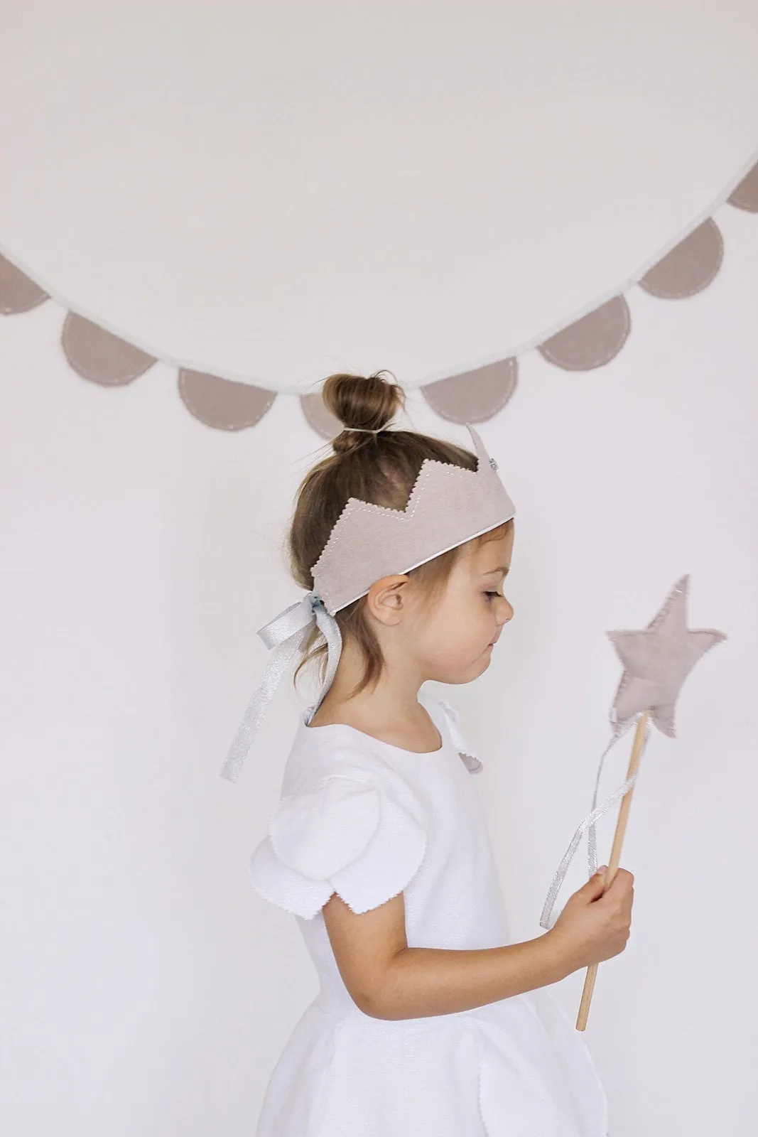 Wand Powder Pink with Silver Ribbon